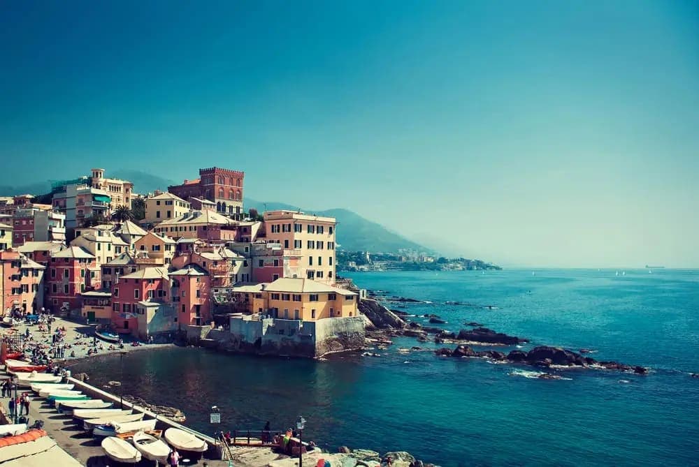 Don't miss the day Trip from Genova to Boccadasse